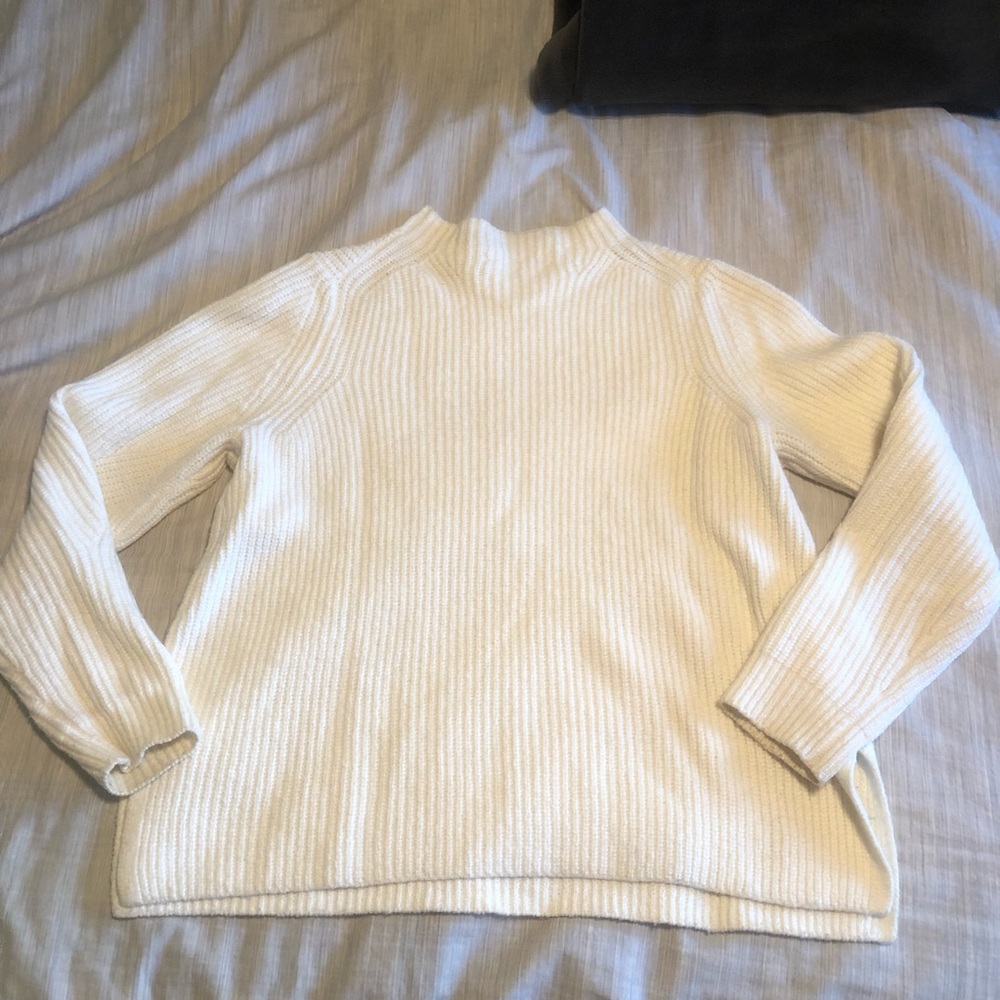 LOFT Sweater - Picture 5 of 5
